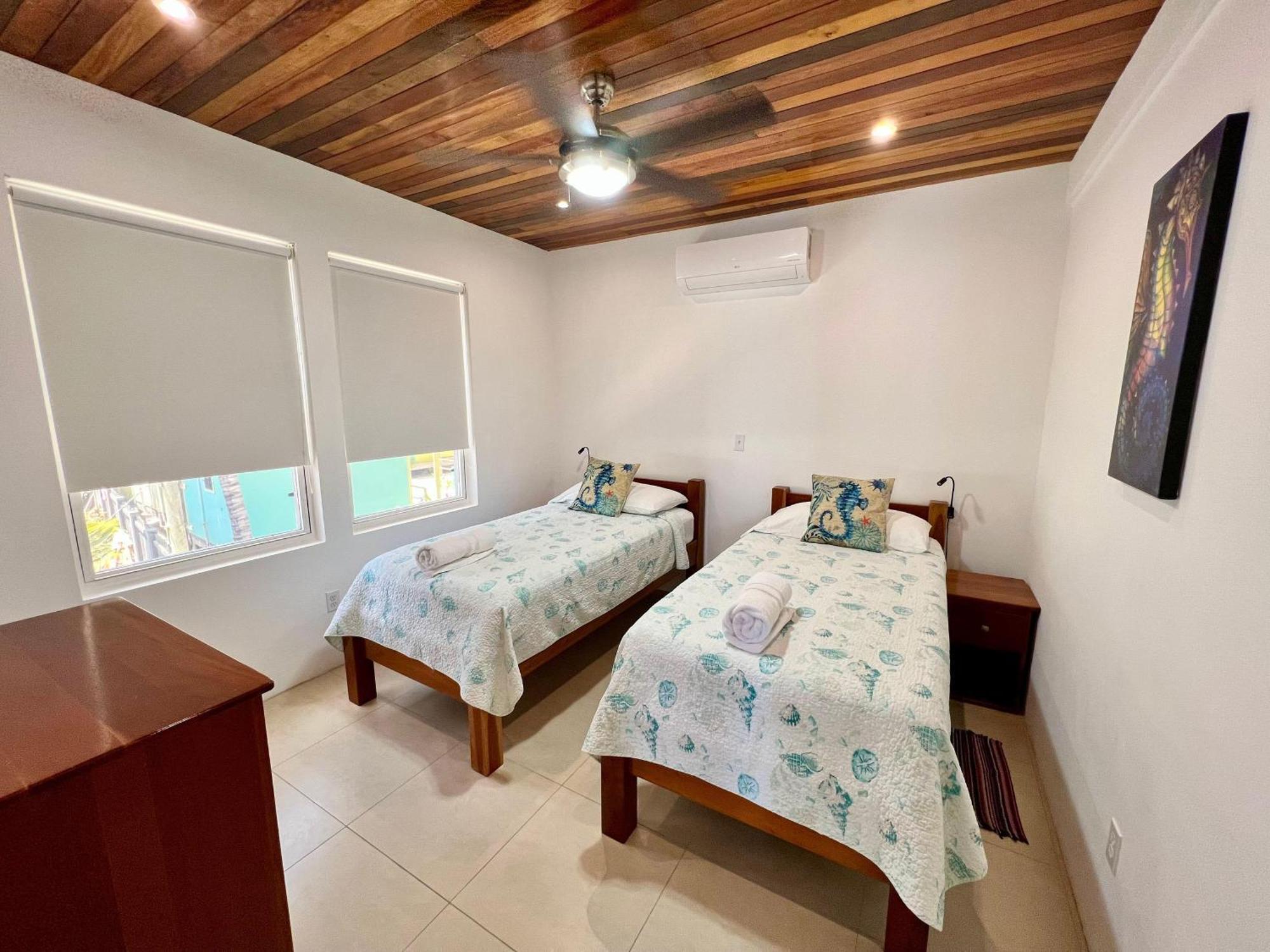 Villa Velento Oceanfront #2 Caye Caulker Exterior foto